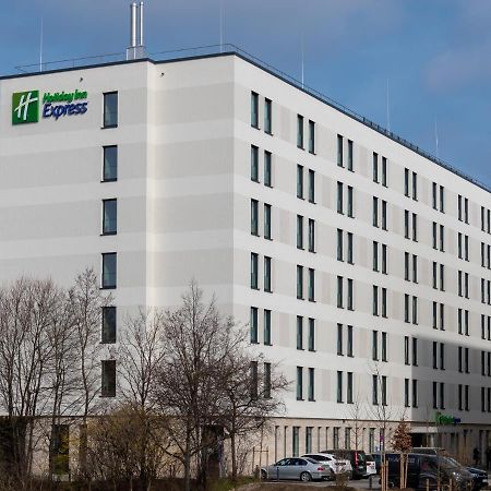 Holiday Inn Express - Munich North By Ihg Exteriör bild