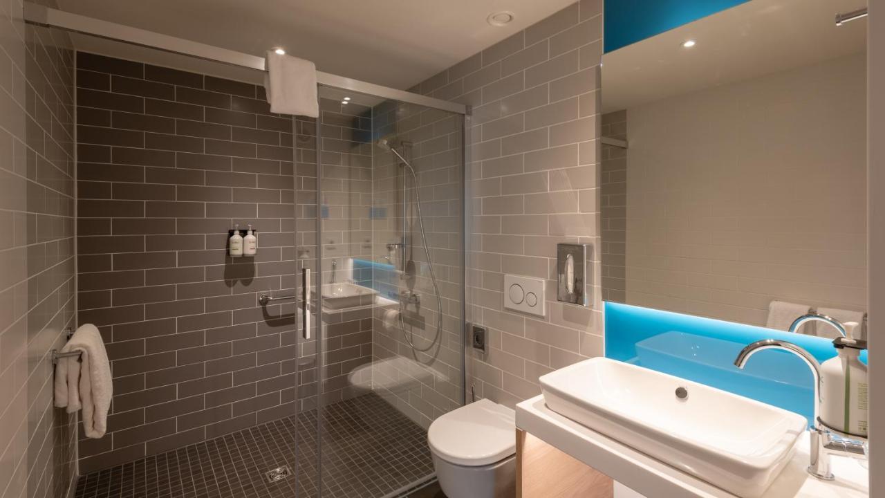 Holiday Inn Express - Munich North By Ihg Exteriör bild